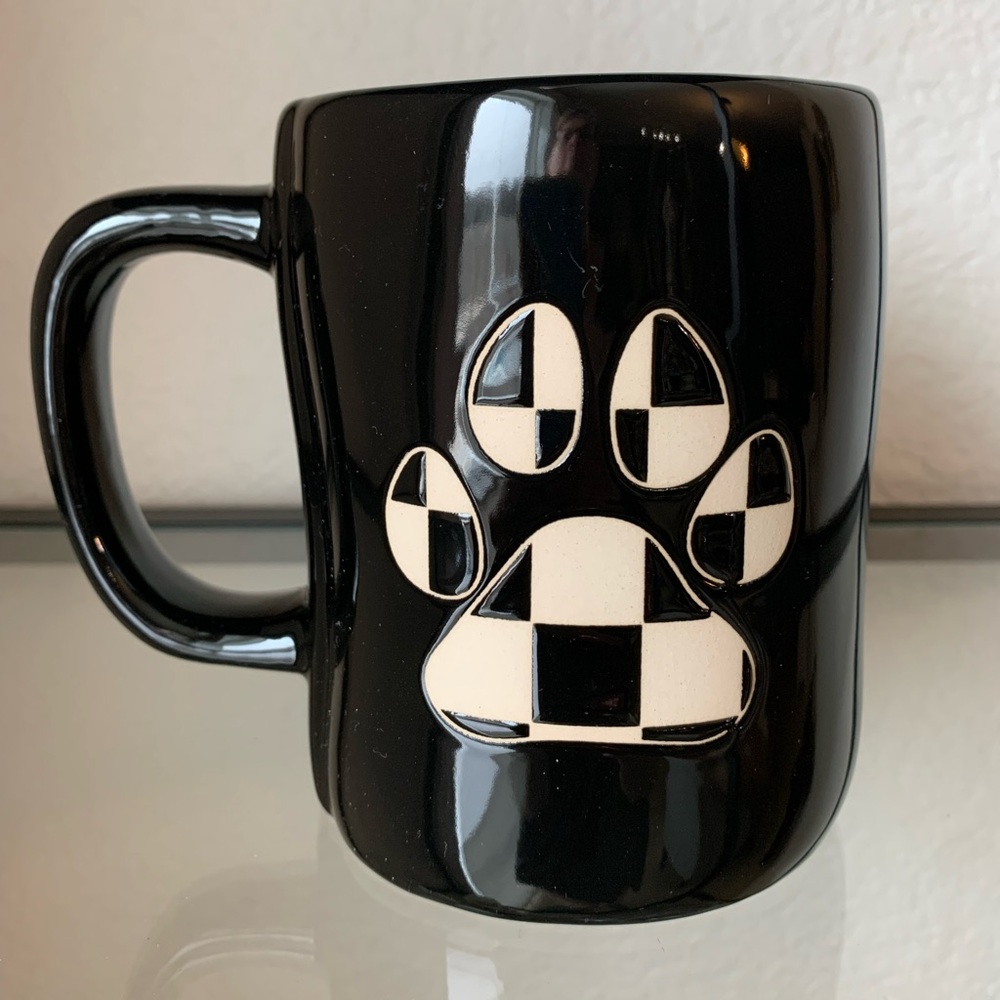 NEW Rae Dunn DOG DAD Black & White Checkered Flag Paw Print Father’s Day Mug Cup - Picture 3 of 9